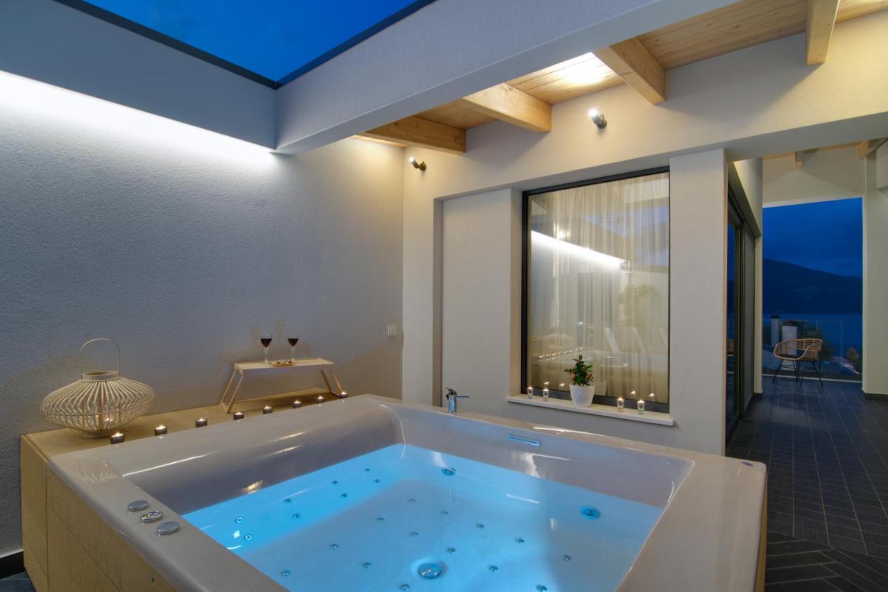 Selin Luxury Residences อิโออันนินา ภายนอก รูปภาพ