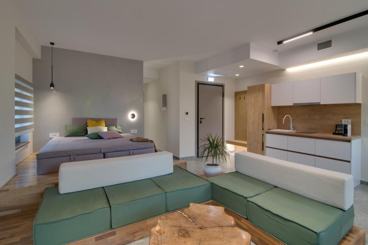 Selin Luxury Residences อิโออันนินา ภายนอก รูปภาพ
